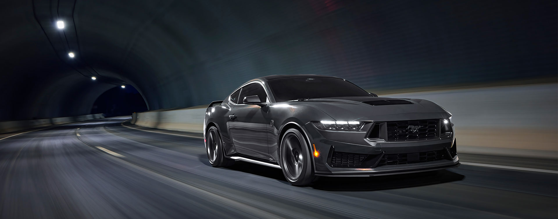 Nuevo Mustang Dark Horse